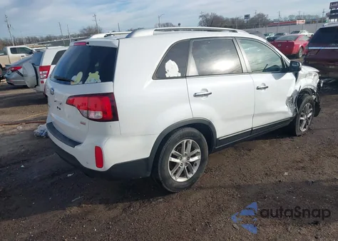 2015 Kia Sorento Lx z USA, uszkodzony, nr VIN 5XYKT3A68FG563157
